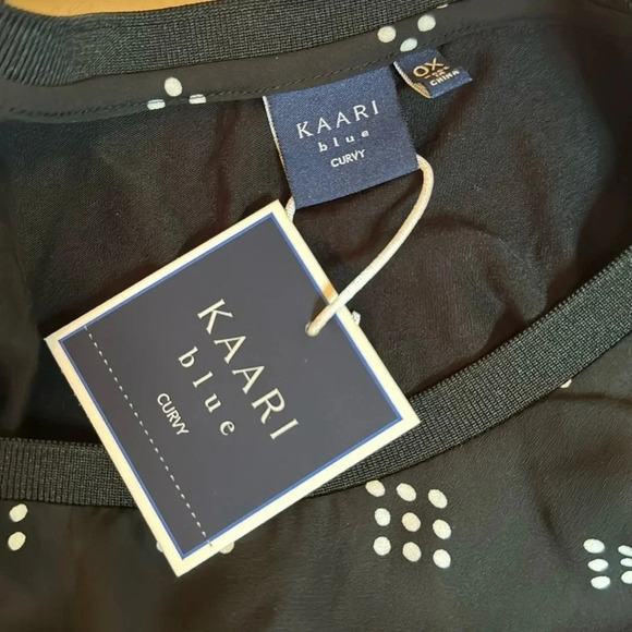 KAARI Blue Curvy Tank Top - Picture 5 of 5